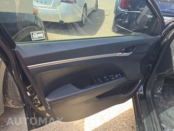 2019 Hyundai Elantra SE Sedan - miniatura 9