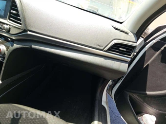 2019 Hyundai Elantra SE Sedan - miniatura 16