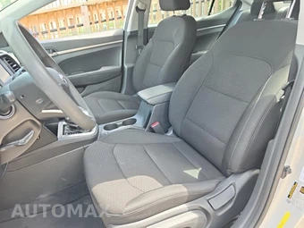 2019 Hyundai Elantra SE Sedan - miniatura 13