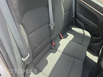 2019 Hyundai Elantra SE Sedan - miniatura 23