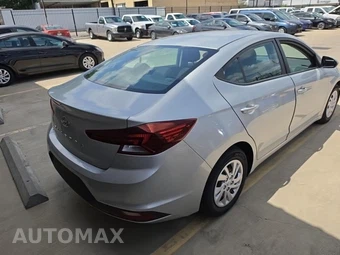 2019 Hyundai Elantra SE Sedan - miniatura 4