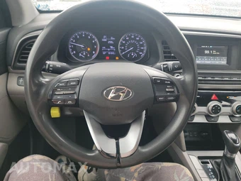 2019 Hyundai Elantra SE Sedan – miniatura 10