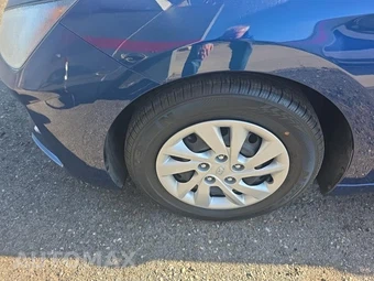 2019 Hyundai Elantra SE Sedan - miniatura 8