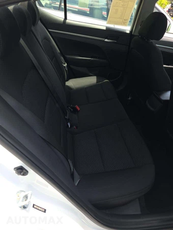 2019 Hyundai Elantra SE Sedan – miniatura 16