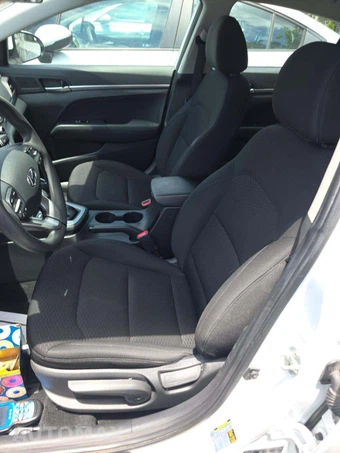 2019 Hyundai Elantra SE Sedan – miniatura 6