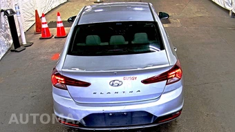 2019 Hyundai Elantra SE Sedan – miniatura 5