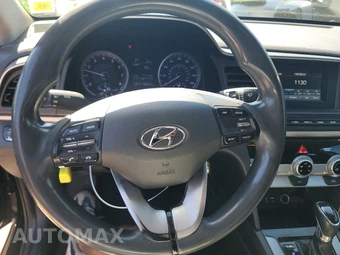 2019 Hyundai Elantra SE Sedan - miniatura 10