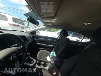 2019 Hyundai Elantra SE Sedan – miniatura 20