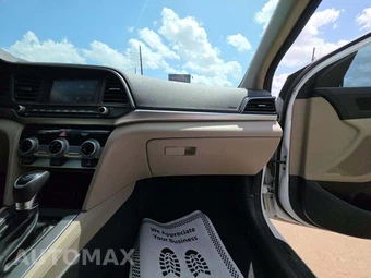 2019 Hyundai Elantra SEL Sedan - miniatura 19