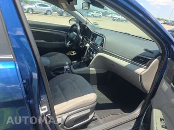 2019 Hyundai Elantra SEL Sedan - miniatura 8