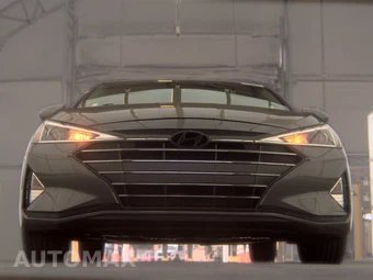 2019 Hyundai Elantra SEL Sedan - miniatura 3