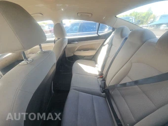 2019 Hyundai Elantra SEL Sedan – miniatura 13