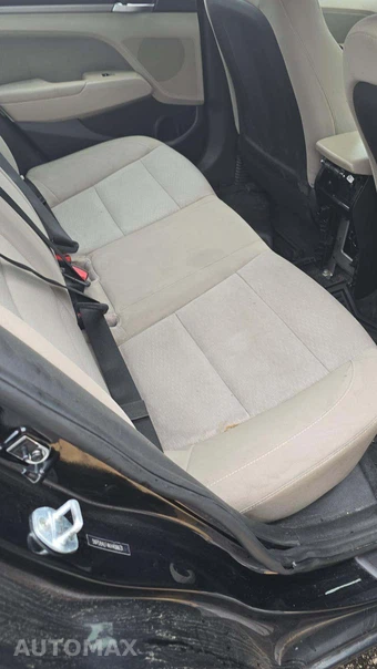 2019 Hyundai Elantra SEL Sedan – miniatura 39