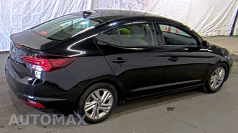 2019 Hyundai Elantra SEL Sedan – miniatura 4