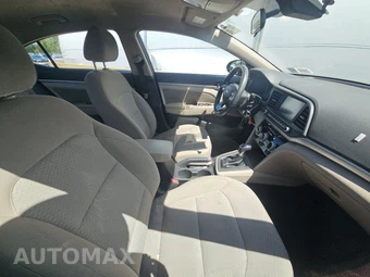 2019 Hyundai Elantra SEL Sedan – miniatura 8