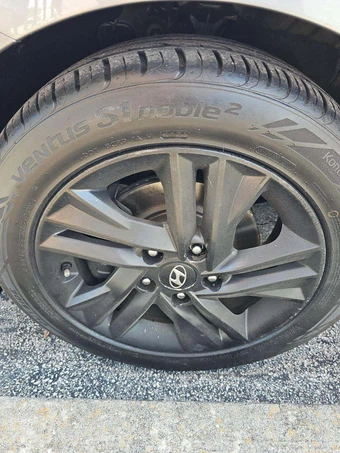 2019 Hyundai Elantra SEL Sedan – miniatura 22