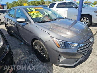 2019 Hyundai Elantra SEL Sedan – miniatura 4