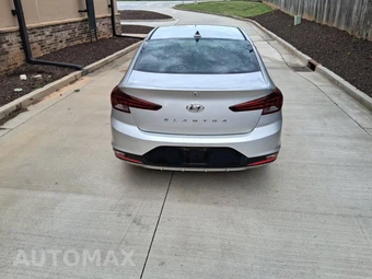 2019 Hyundai Elantra SEL Sedan - miniatura 5