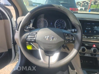 2019 Hyundai Elantra SEL Sedan - miniatura 10