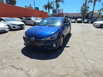 2019 Hyundai Elantra SEL Sedan