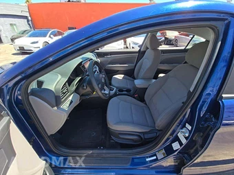 2019 Hyundai Elantra SEL Sedan - miniatura 3