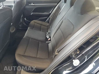 2019 Hyundai Elantra SEL Sedan – miniatura 13