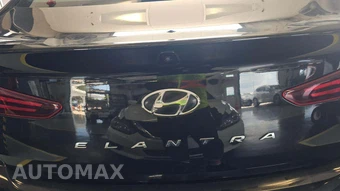 2019 Hyundai Elantra SEL Sedan – miniatura 26