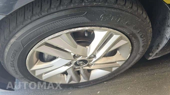 2019 Hyundai Elantra SEL Sedan – miniatura 29