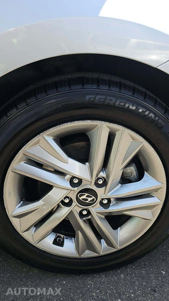 2019 Hyundai Elantra SEL Sedan - miniatura 30