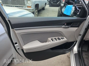 2019 Hyundai Elantra SEL Sedan - miniatura 9