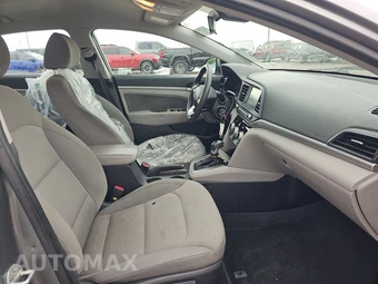 2019 Hyundai Elantra SEL Sedan – miniatura 8