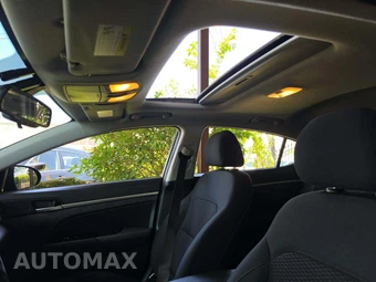 2019 Hyundai Elantra Value Edition Sedan – miniatura 11