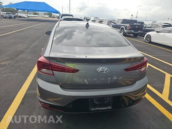 2019 Hyundai Elantra Value Edition Sedan - miniatura 5
