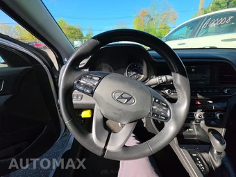 2019 Hyundai Elantra Value Edition Sedan - miniatura 10