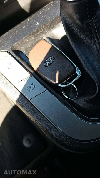 2019 Hyundai Elantra Value Edition Sedan - miniatura 19