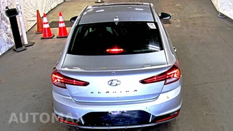 2019 Hyundai Elantra Value Edition Sedan - miniatura 5