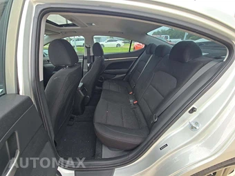 2019 Hyundai Elantra Value Edition Sedan - miniatura 10