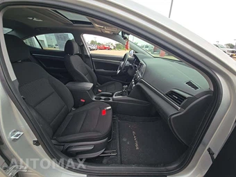 2019 Hyundai Elantra Value Edition Sedan - miniatura 15