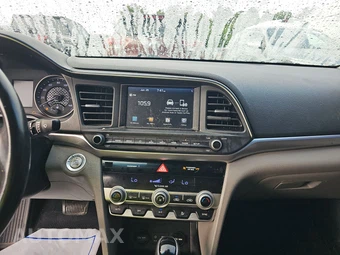 2019 Hyundai Elantra Value Edition Sedan – miniatura 11
