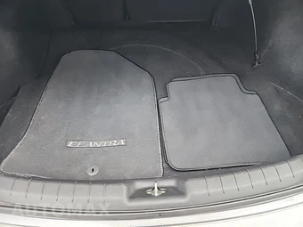 2019 Hyundai Elantra Value Edition Sedan - miniatura 20