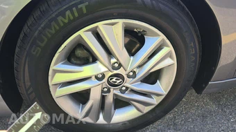 2019 Hyundai Elantra Value Edition Sedan - miniatura 19