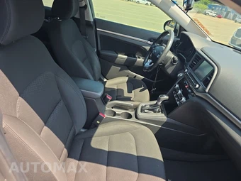 2019 Hyundai Elantra Value Edition Sedan - miniatura 8
