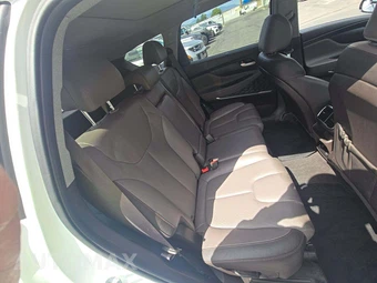 2019 Hyundai Santa Fe Limited – miniatura 16