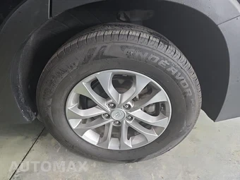 2019 Hyundai Santa Fe SE – miniatura 11