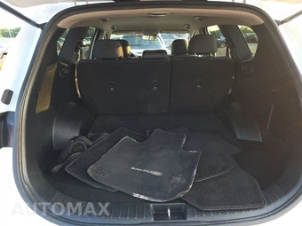 2019 Hyundai Santa Fe SE – miniatura 16