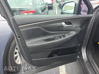 2019 Hyundai Santa Fe SE - miniatura 9