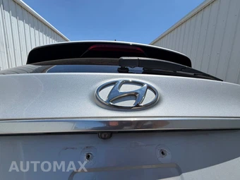 2019 Hyundai Santa Fe SE - miniatura 13