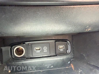 2019 Hyundai Santa Fe SE - miniatura 27