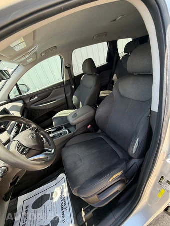 2019 Hyundai Santa Fe SE - miniatura 32