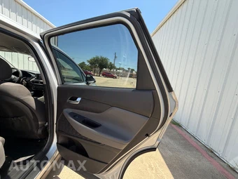 2019 Hyundai Santa Fe SE - miniatura 40